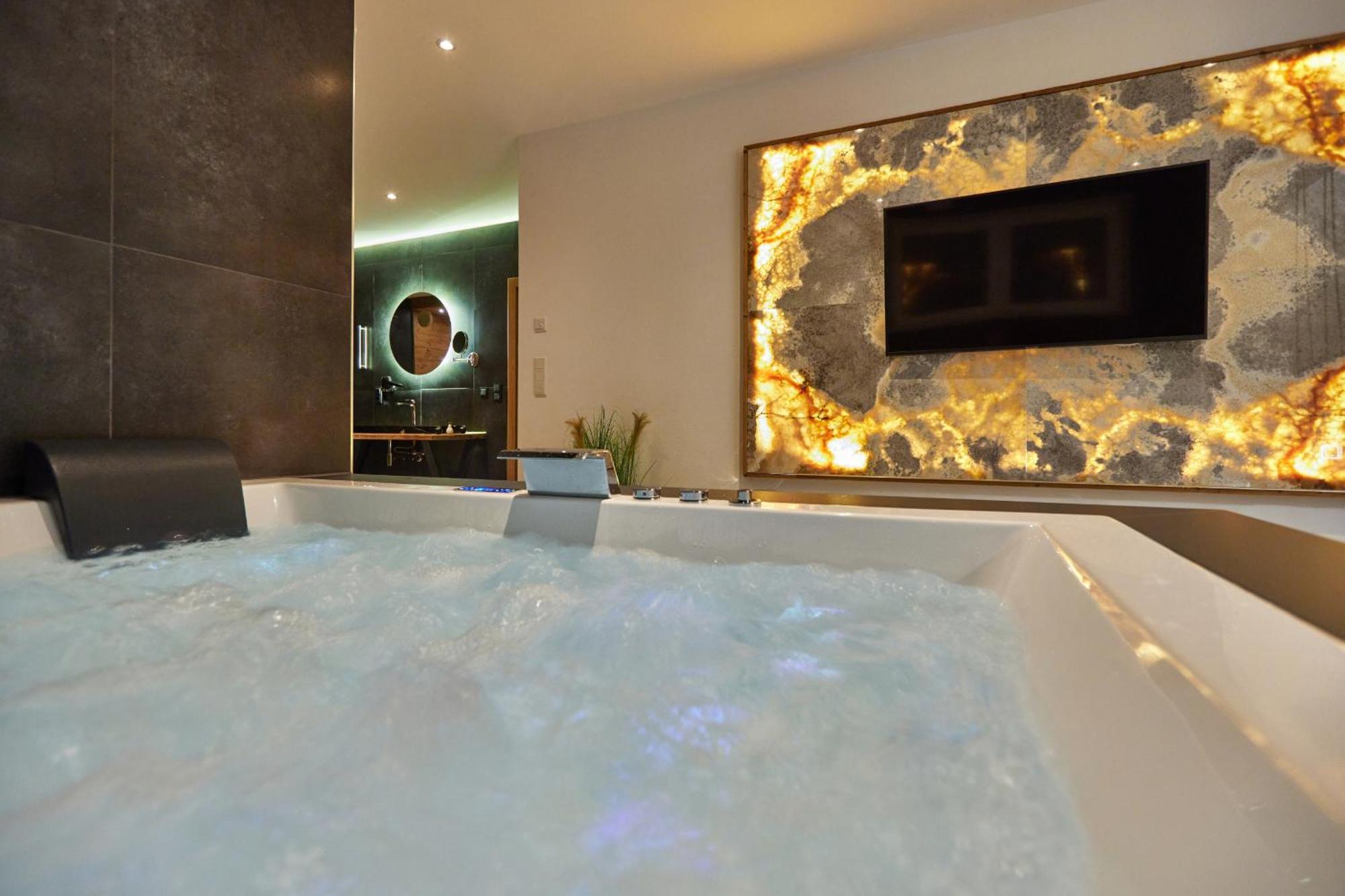 Private Spa & Garden Alpi Garmisch-Partenkirchen Eksteriør billede
